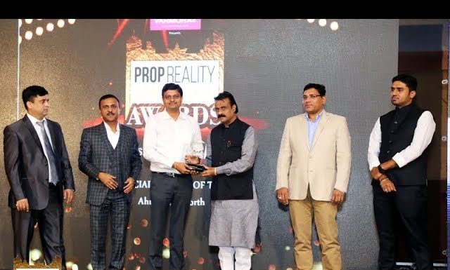 Winner of Prop Reality Real Estate Awards 2017- SG BUSINESS HUB, AHMEDABAD